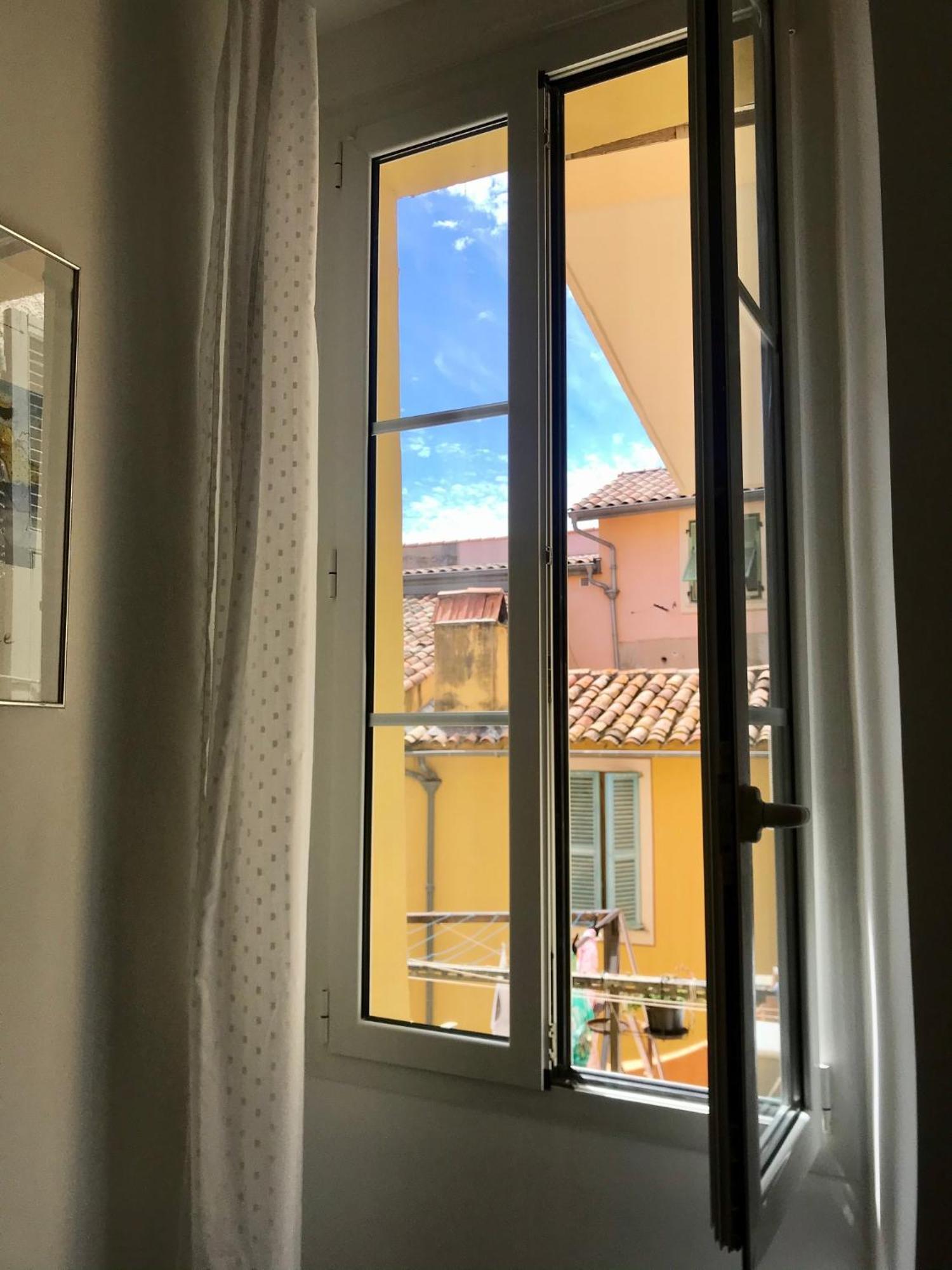 Apartament Petit Cocon Villefranche-sur-Mer Zewnętrze zdjęcie