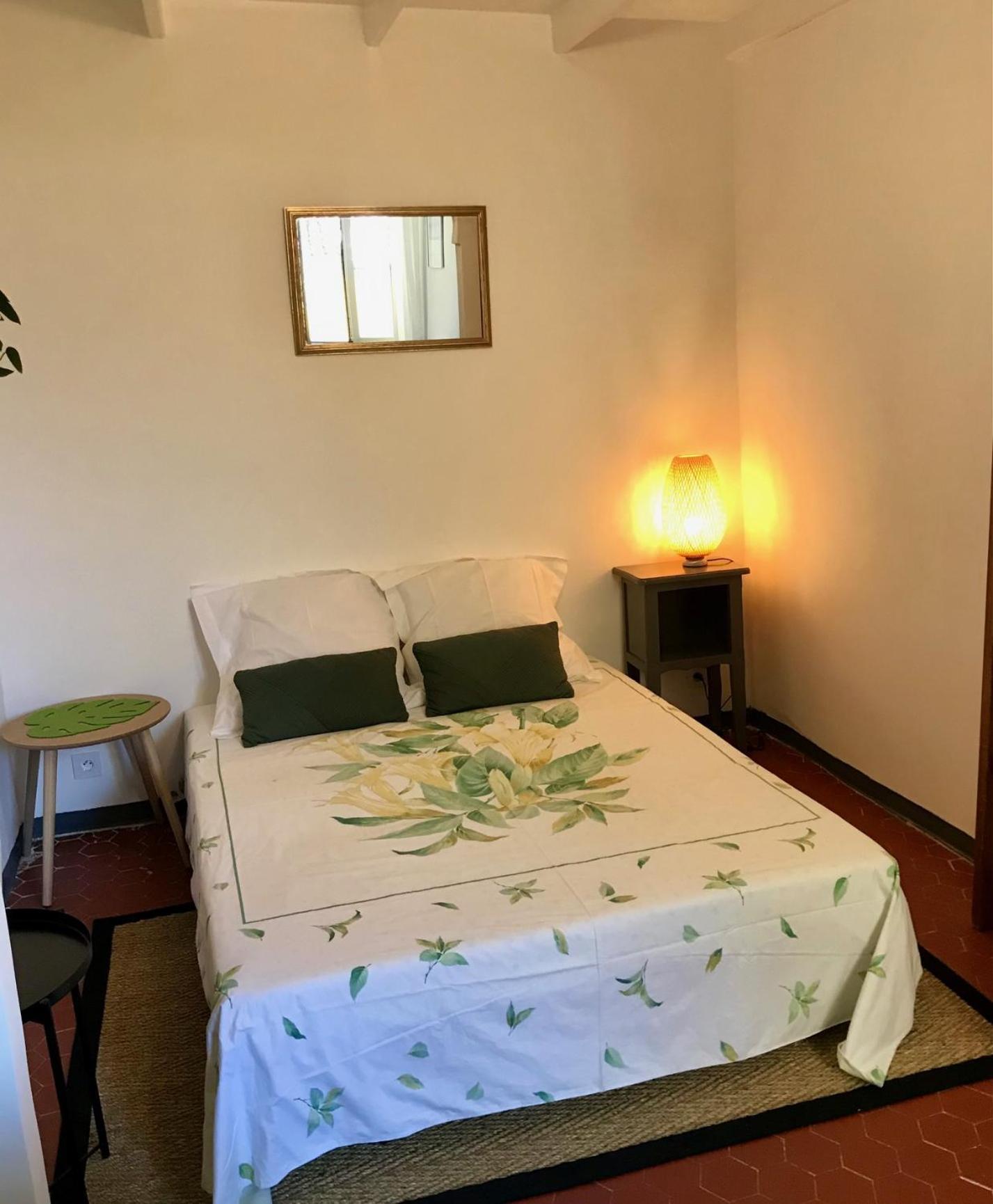 Apartament Petit Cocon Villefranche-sur-Mer Zewnętrze zdjęcie