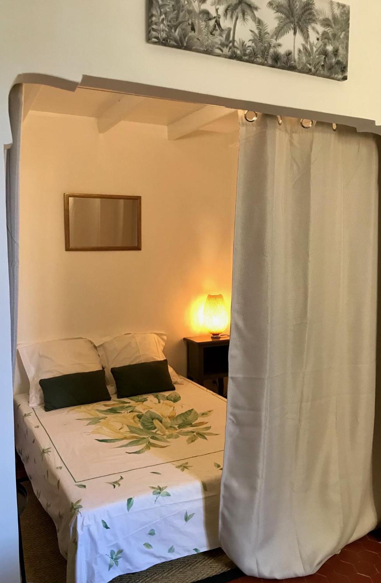 Apartament Petit Cocon Villefranche-sur-Mer Zewnętrze zdjęcie