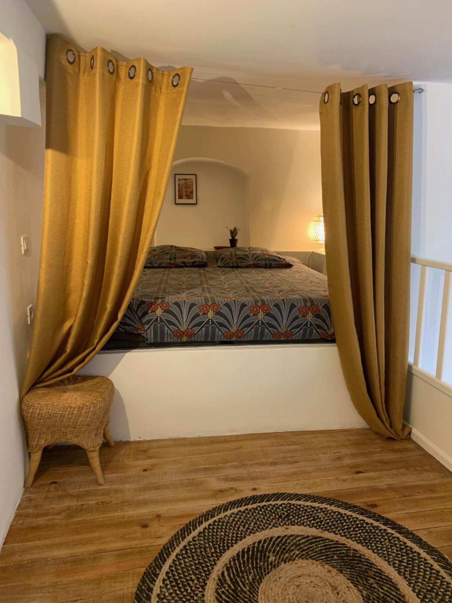 Apartament Petit Cocon Villefranche-sur-Mer Zewnętrze zdjęcie